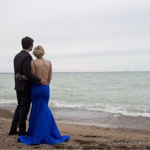PROM DRESS